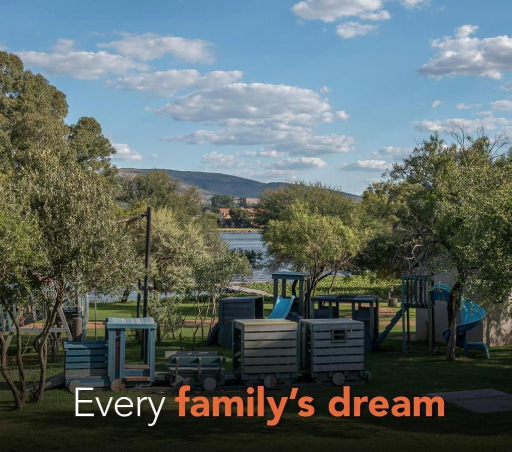 774Ways Holiday Home Hartbeespoort Eksteriør bilde