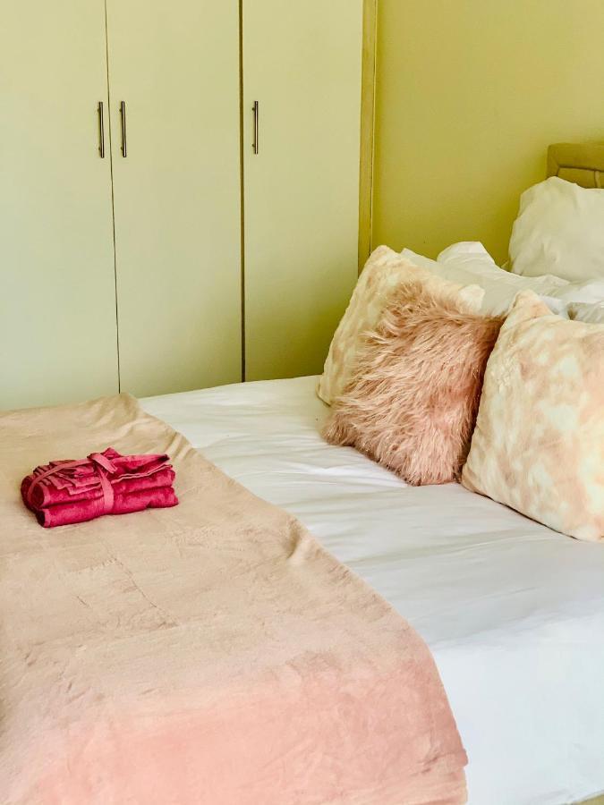 774Ways Holiday Home Hartbeespoort Eksteriør bilde