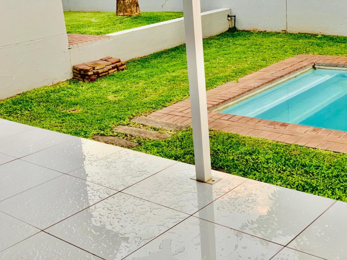 774Ways Holiday Home Hartbeespoort Eksteriør bilde